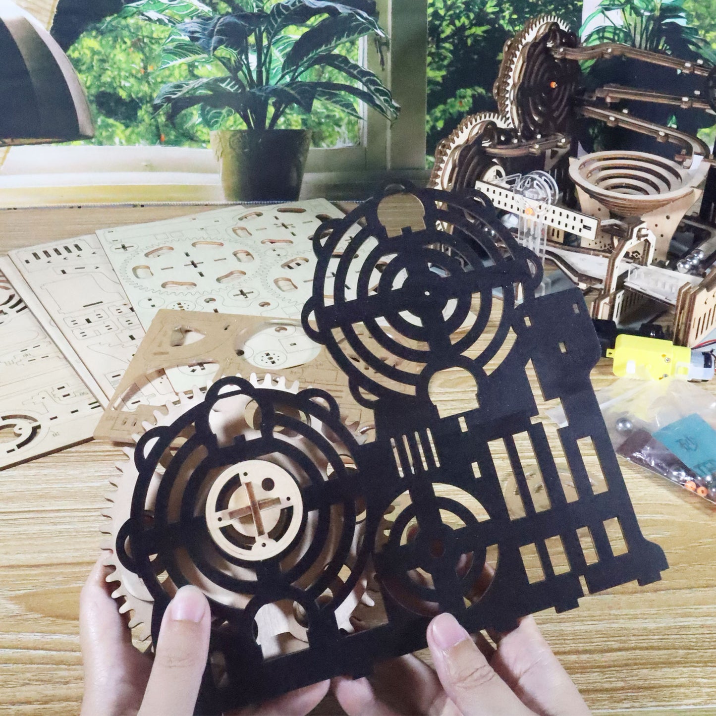 Sales Are Prohibited On The TEMU And SHEIN -MUSIC PARK 3d Wooden Puzzle Hand Whale Music Box Handmade Assembly Model Kit Holidays Birthdays Christmas Gifts