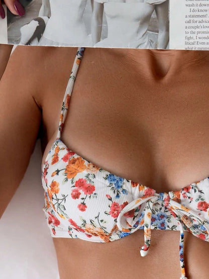 Ladies' Fresh Floral Style Quick Drying Bikini Swimsuit For Beach Leisure