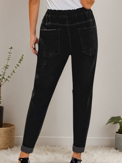 New Women’s Casual Set Wearing Distressed Stretch Jeans, Elastic Waisted Jeans, Denim Jogging Pants