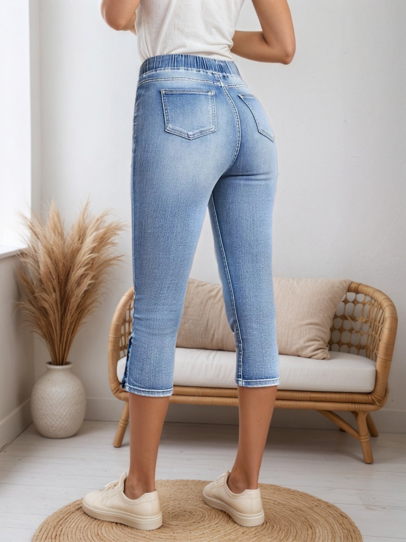 New Women Chic Chic Denim Shorts, Drawstring Closed And Split Button Hem, Comfortable Fabric, Suitable For All Kinds Of Wear, Spring And Summer Women’s Wear